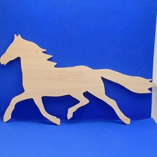 CHEVAL FIN NON PEINT